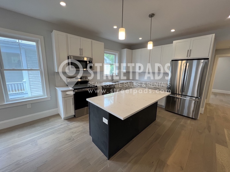 51 Fairbanks St, Brighton