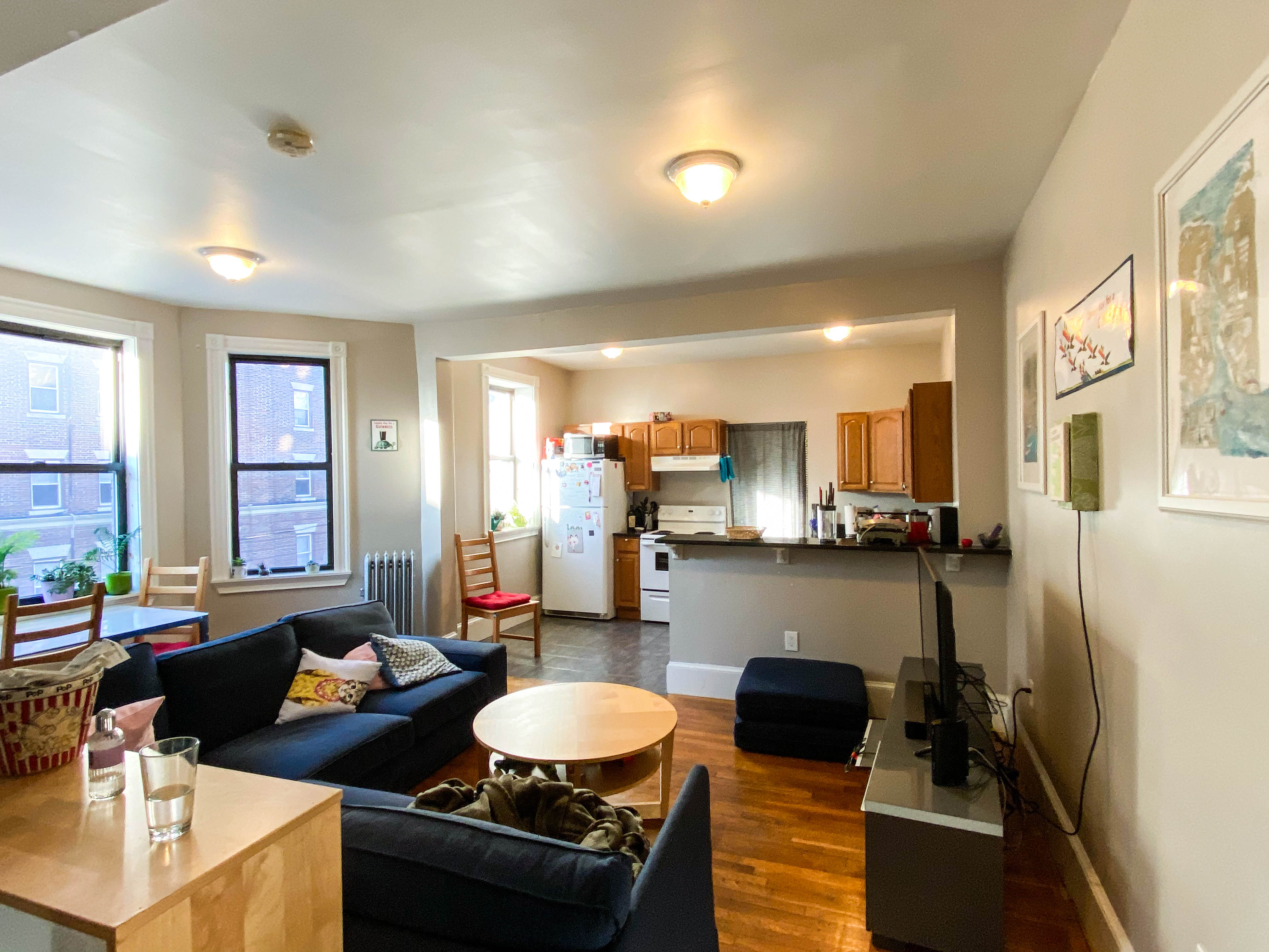2 bed, 1 bath apartment for rent at 1066 Commonwealth Ave Unit 20, Allston — photo 2 of 11