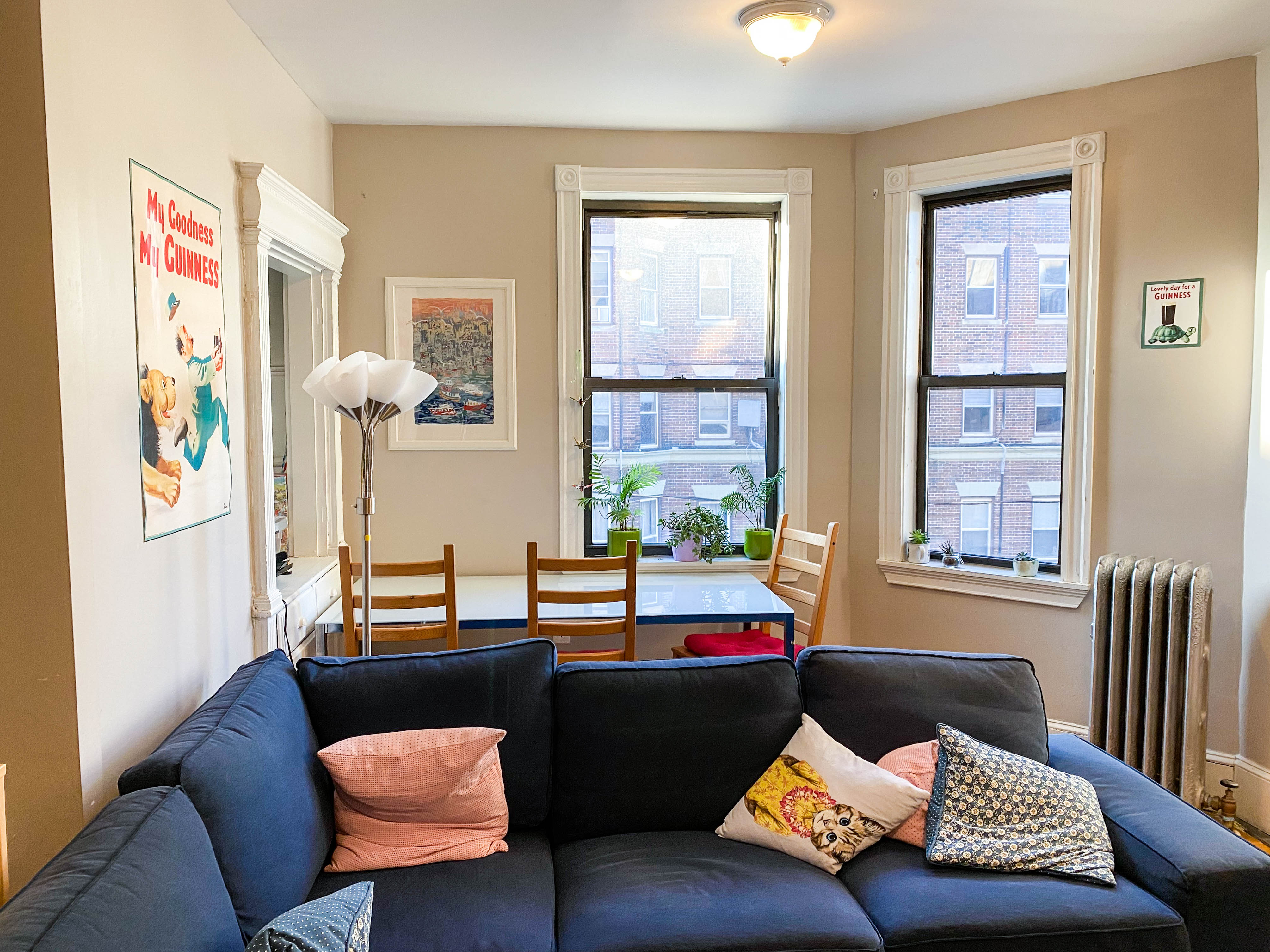 2 bed, 1 bath apartment for rent at 1066 Commonwealth Ave Unit 20, Allston — photo 3 of 11