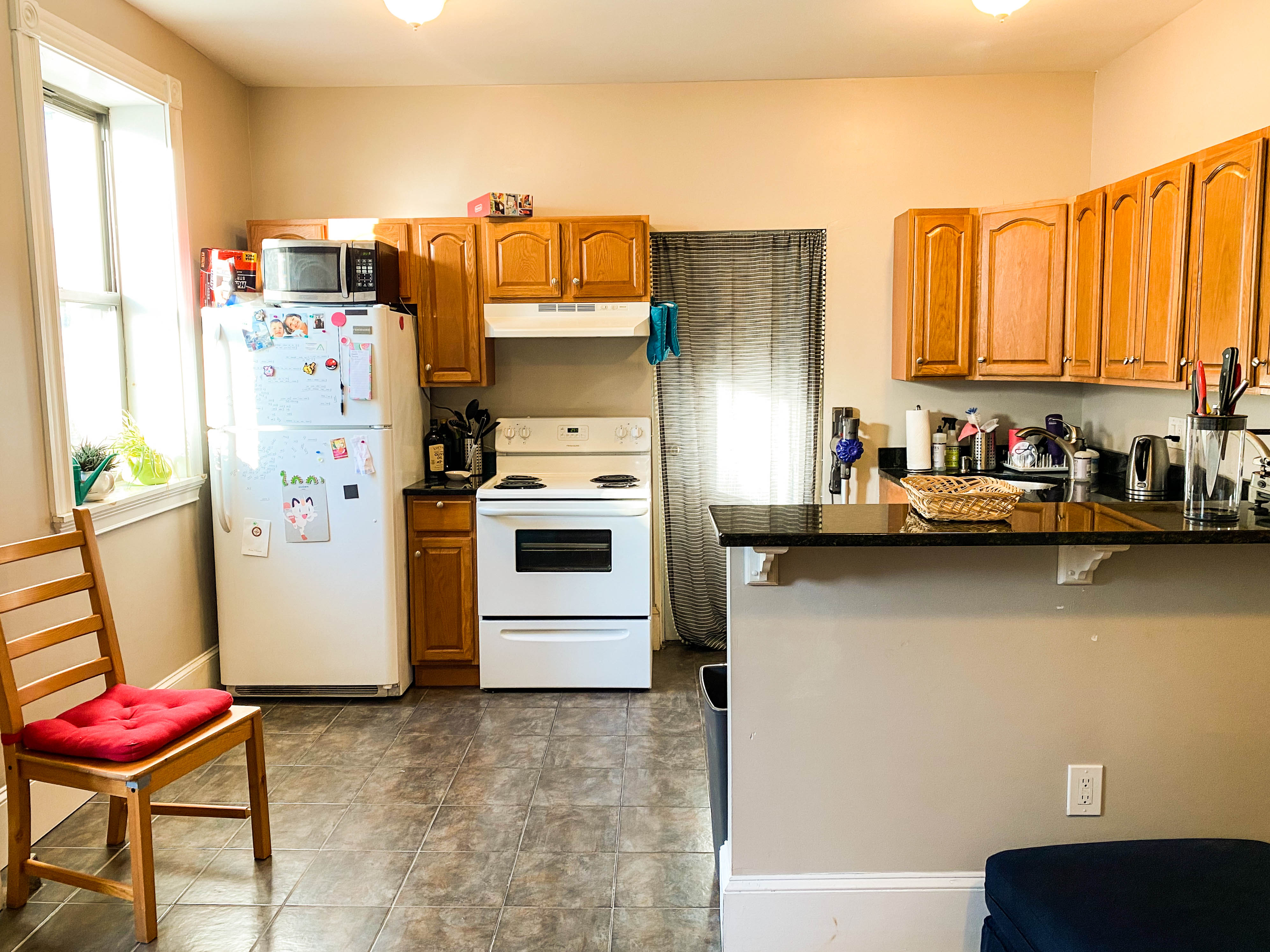 2 bed, 1 bath apartment for rent at 1066 Commonwealth Ave Unit 20, Allston — photo 5 of 11