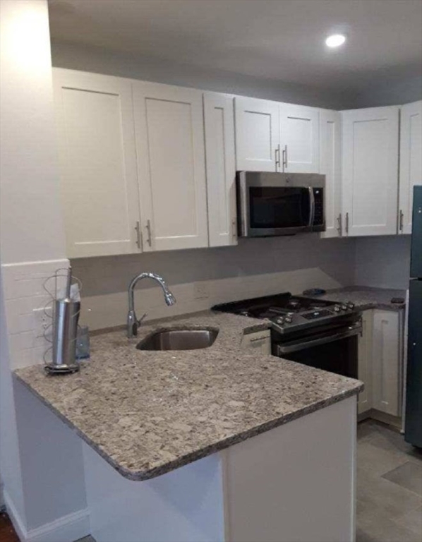 208 Maverick St, East Boston