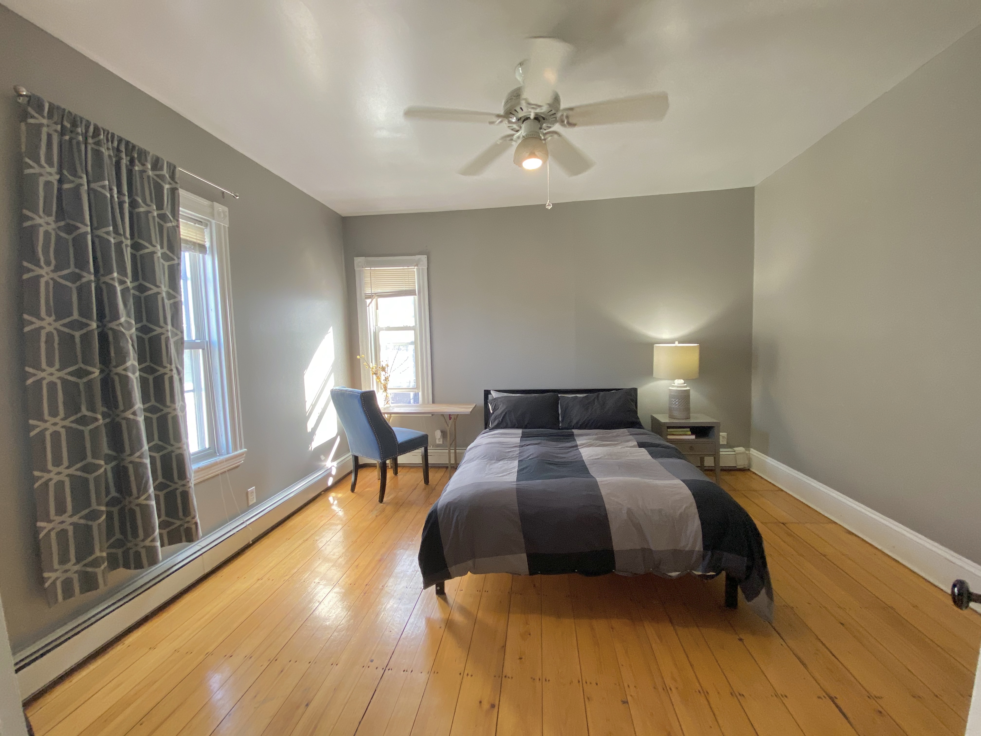 7 bed, 3 bath apartment for rent at 608 Cambridge St Unit 1, Allston — photo 1 of 9