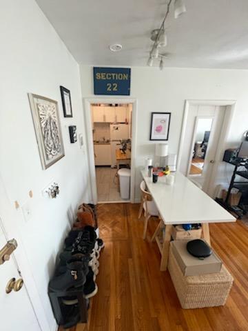 1 bed, 1 bath apartment for rent at 922 Beacon St Unit 31A, Fenway — photo 2 of 4