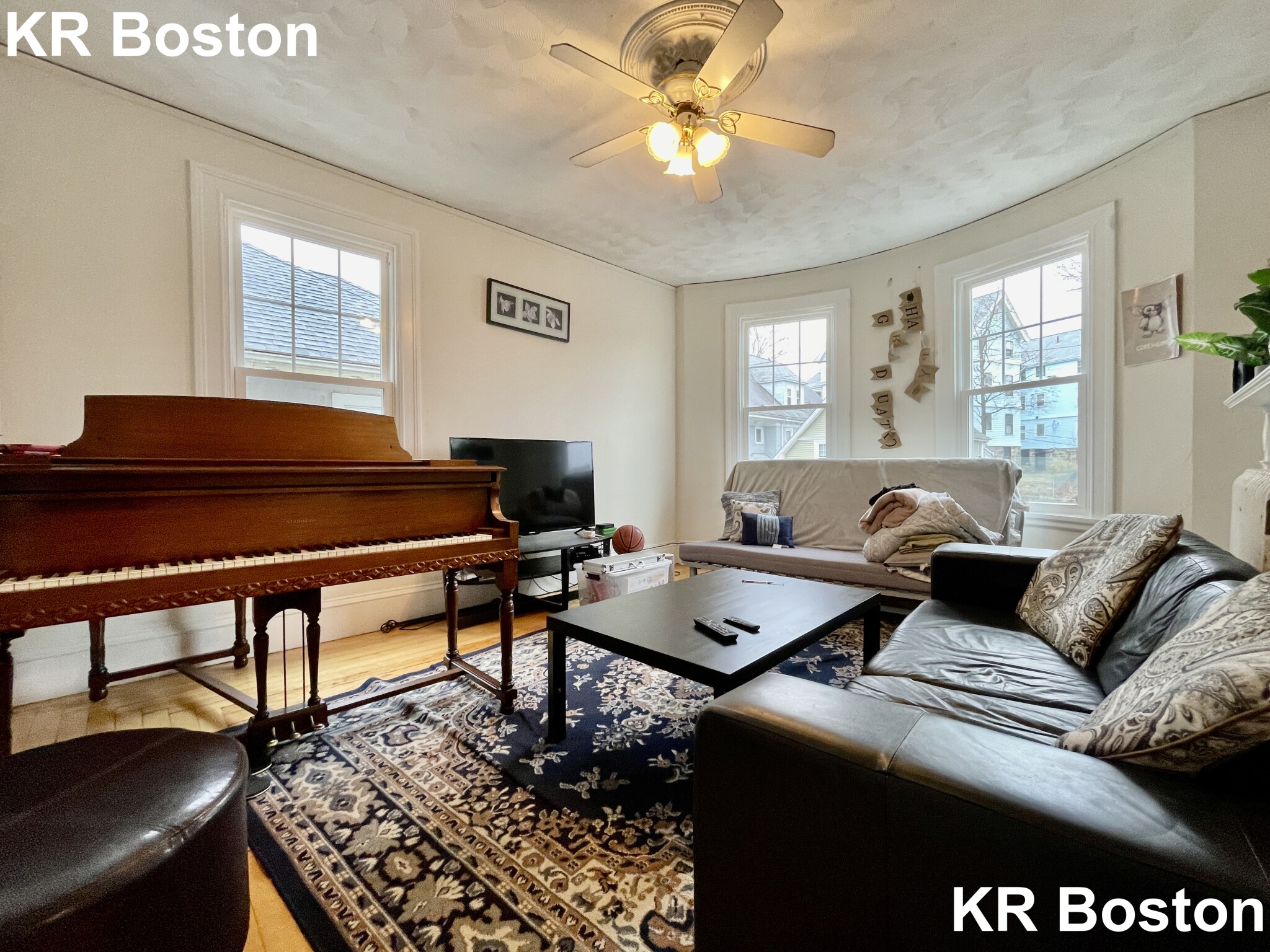 6 bed, 2 bath apartment for rent at 33 Imrie Rd Unit 1, Allston — photo 10 of 59