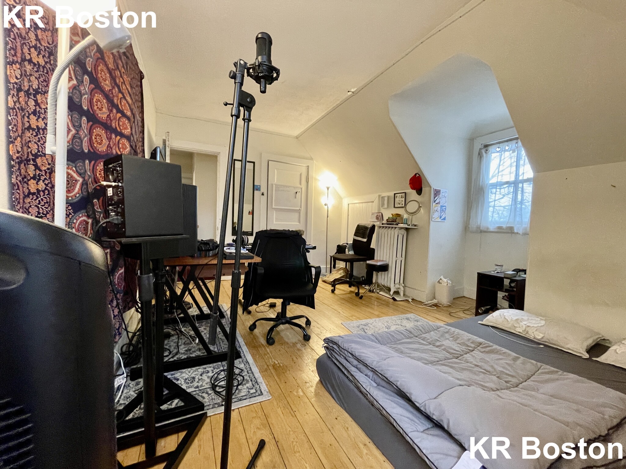 6 bed, 2 bath apartment for rent at 33 Imrie Rd Unit 1, Allston — photo 50 of 59