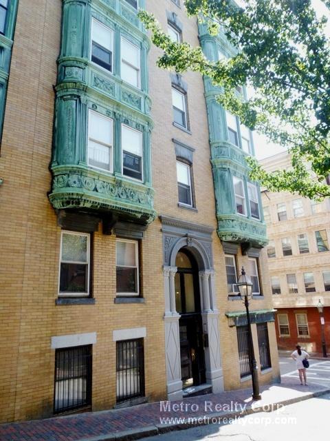 108 Myrtle St, Beacon Hill