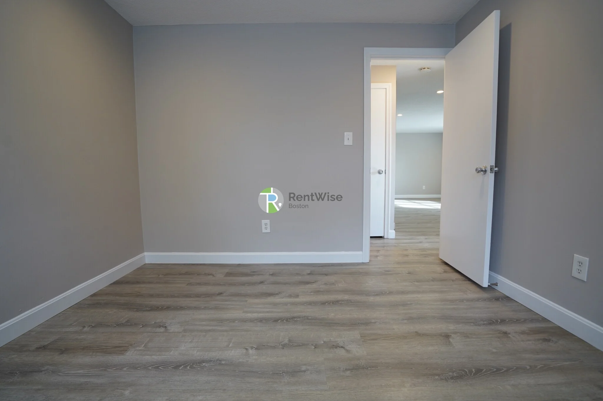 77 Mason Ter, Corey Hill