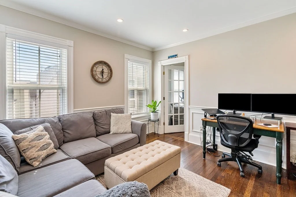 176 Bowen St, South Boston