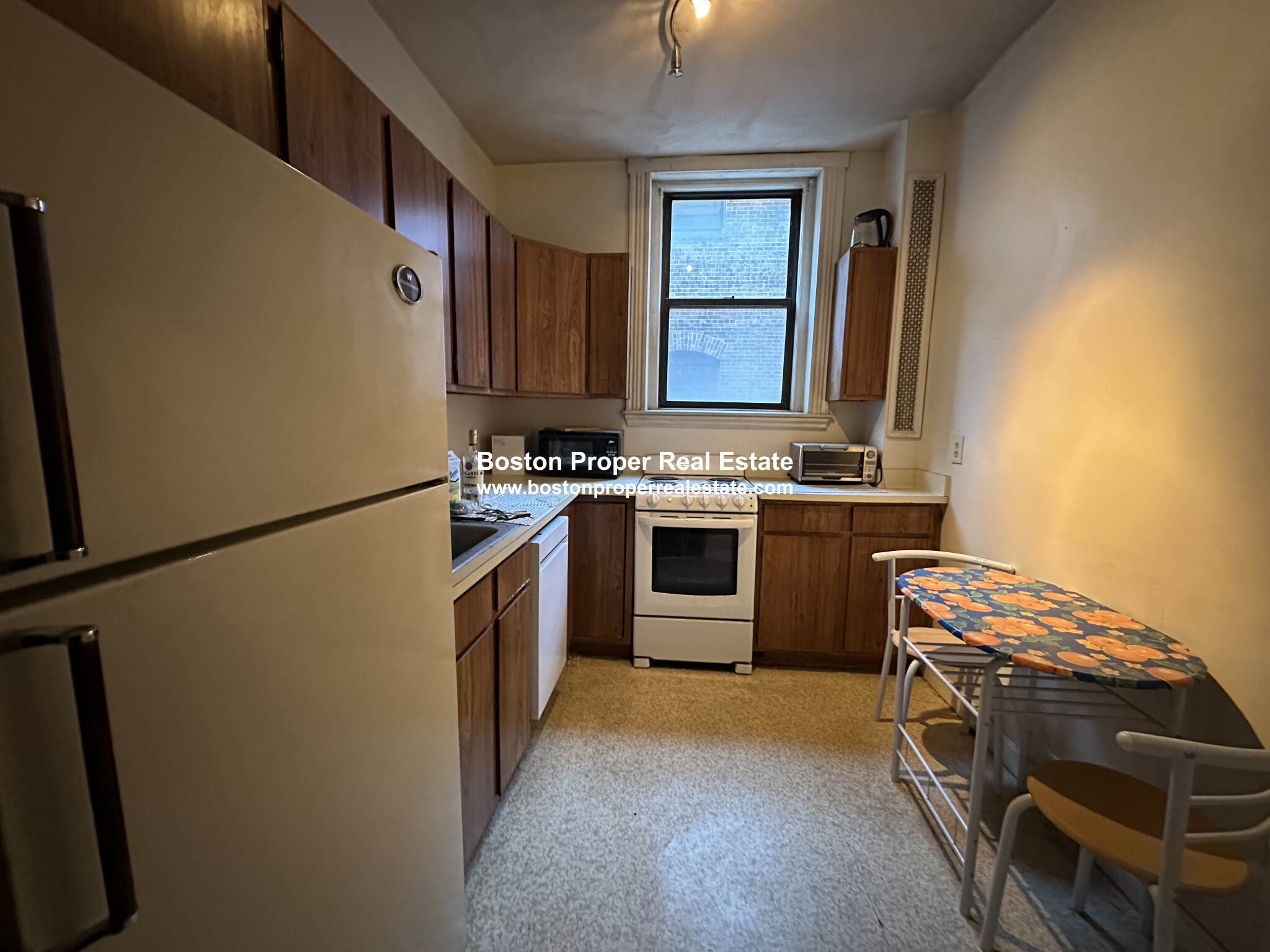 Studio bed, 1 bath apartment for rent at 107 Jersey St Unit 3V, Fenway — photo 2 of 7