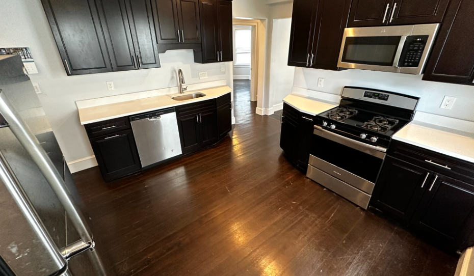 74 Weld Hill St, Jamaica Plain