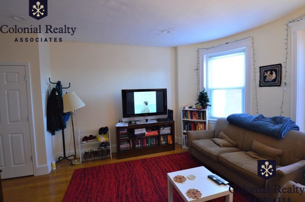 73 Babcock St, Coolidge Corner