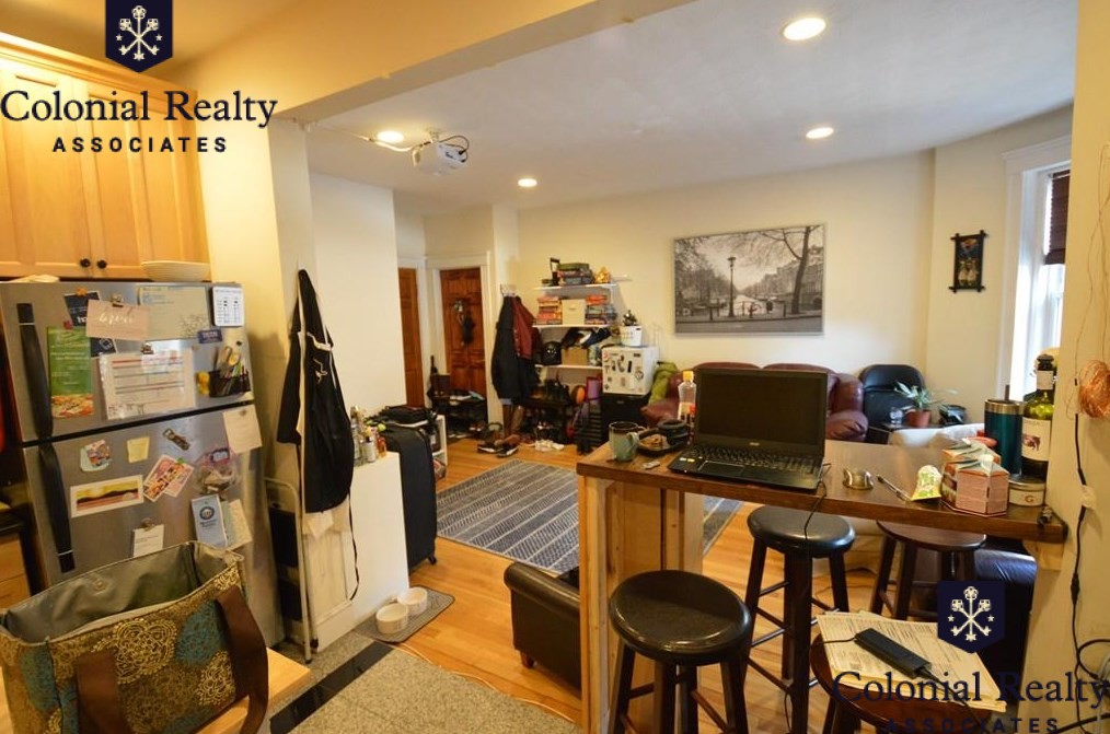 77 Babcock St, Coolidge Corner