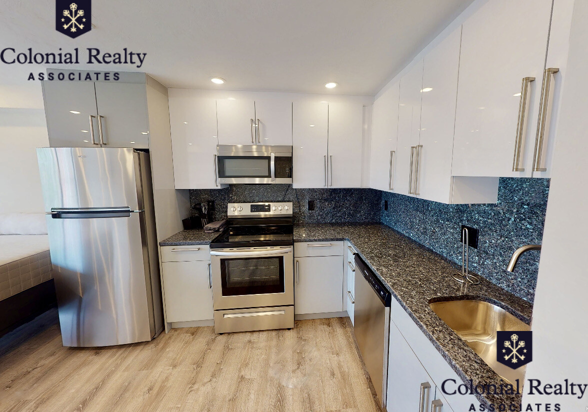 1032 Commonwealth Ave, Coolidge Corner