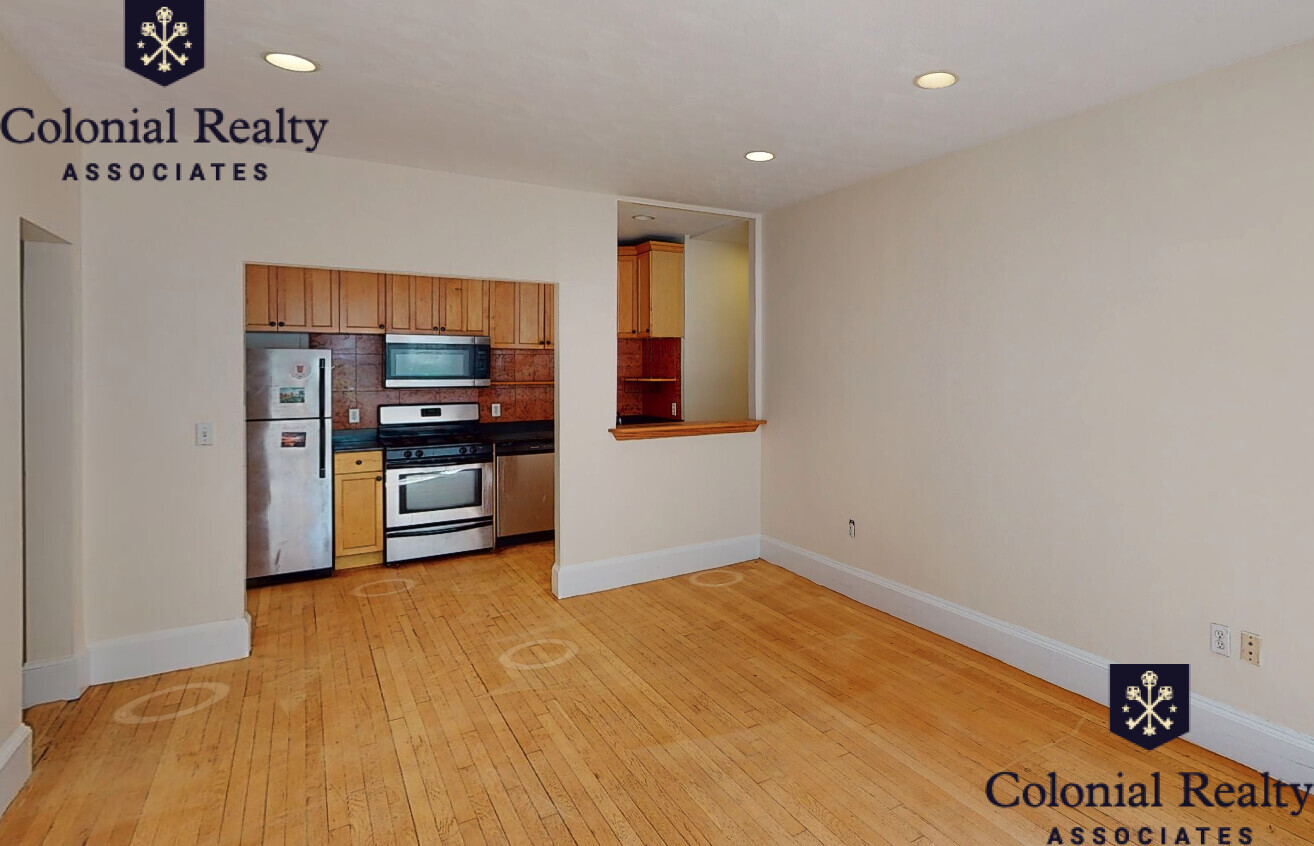 67 Babcock St, Coolidge Corner