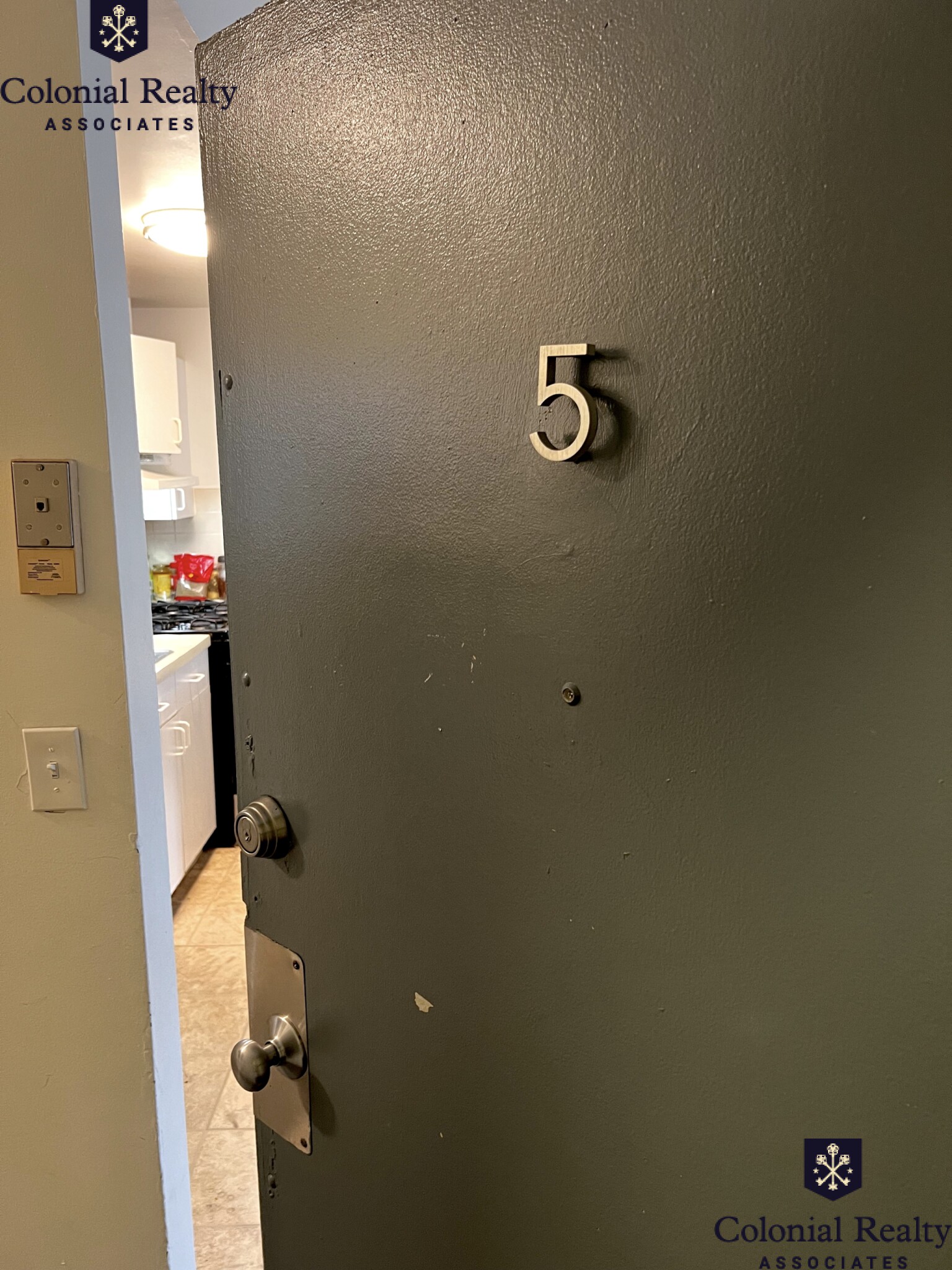 552 Massachusetts Ave, South End