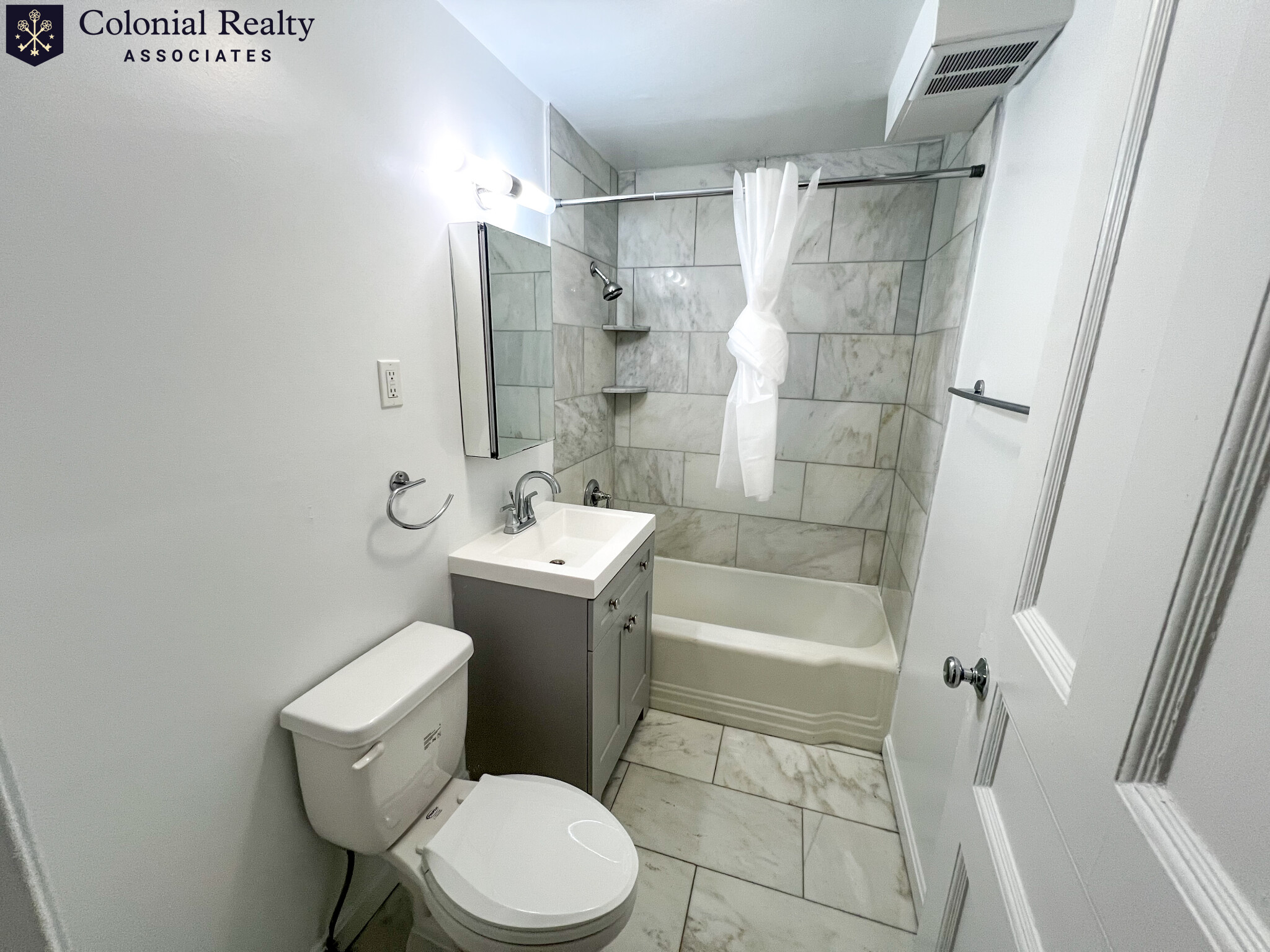 172 Commonwealth Ave, Back Bay