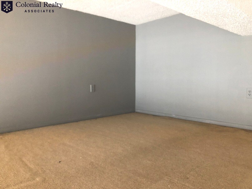 57 Brookline Ave, Fenway