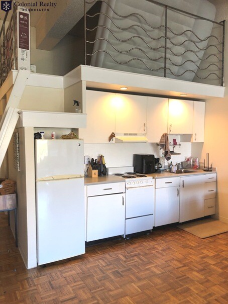 61 Brookline Ave, Fenway