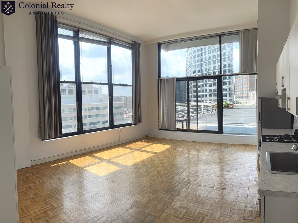 63 Brookline Ave, Fenway