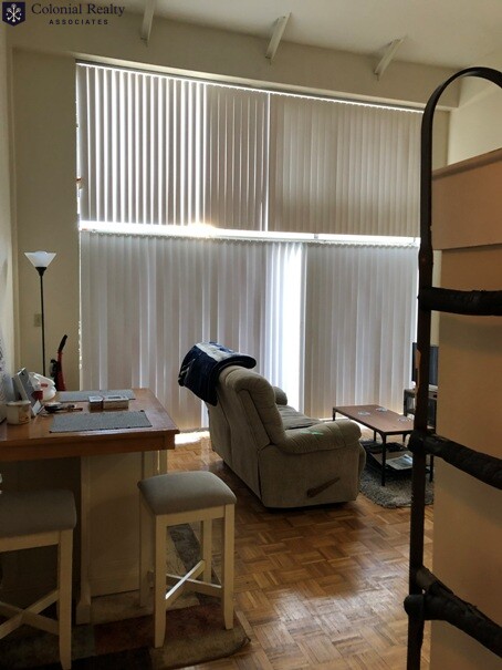 63 Brookline Ave, Fenway