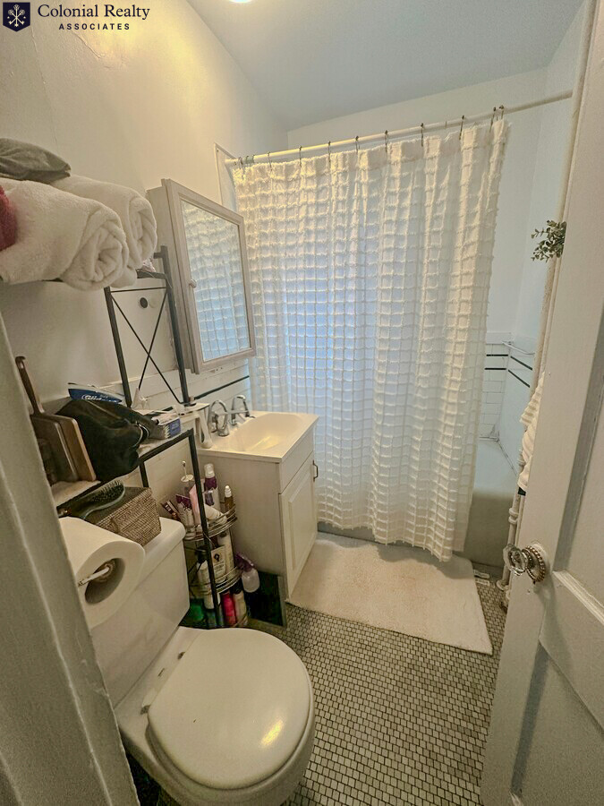 1615 Commonwealth Ave, Brighton