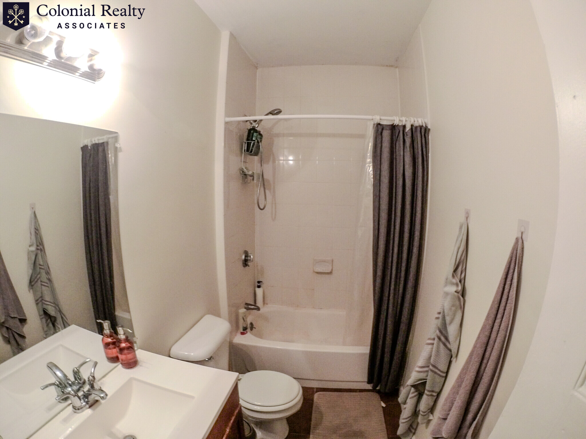 27 Buttonwood St, Dorchester