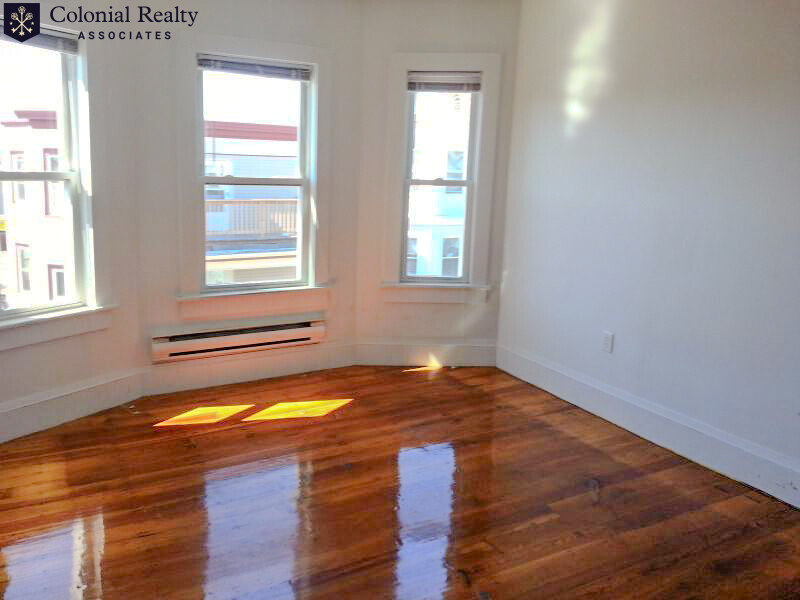 27 Buttonwood St, Dorchester