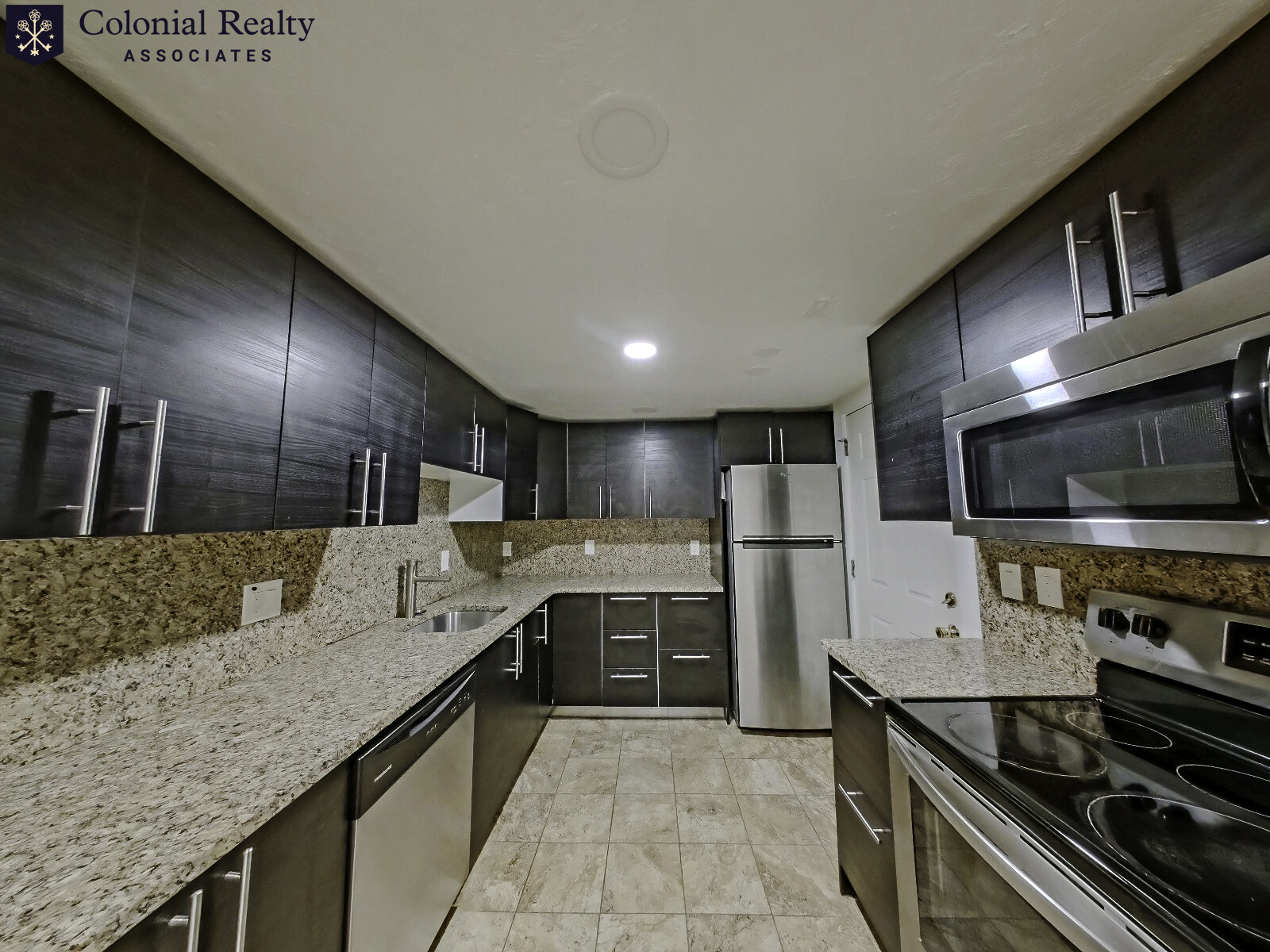 73 Thatcher St, North Brookline