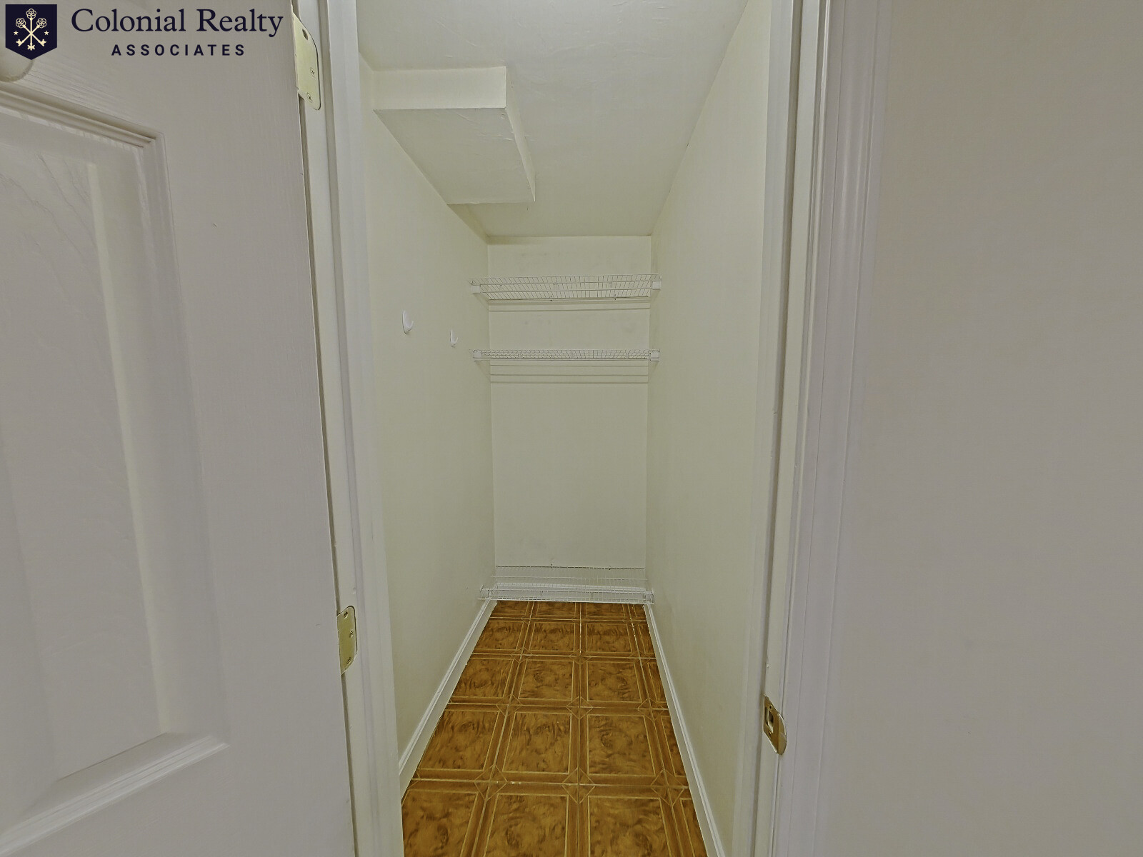 73 Thatcher St, North Brookline