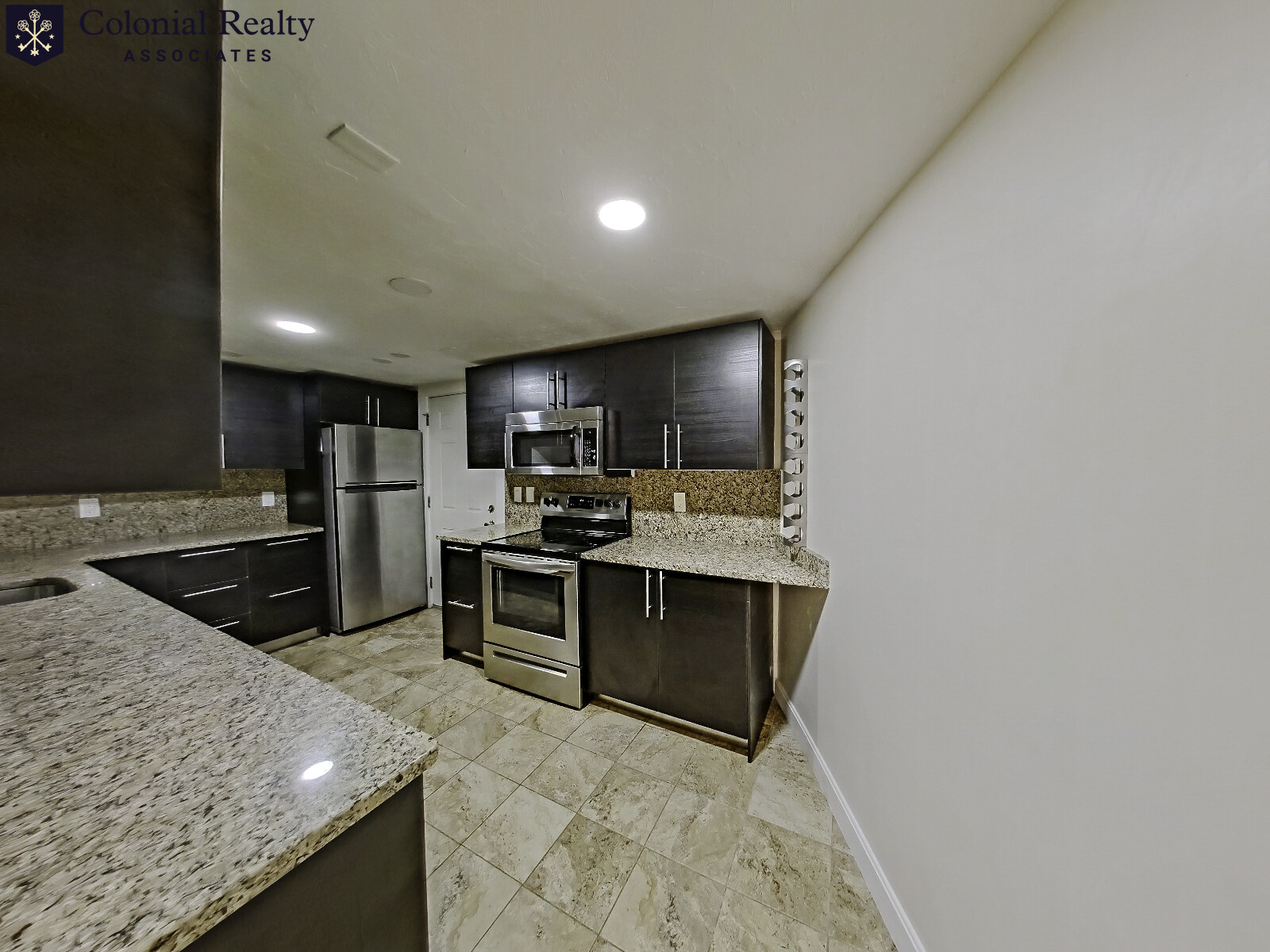 73 Thatcher St, North Brookline