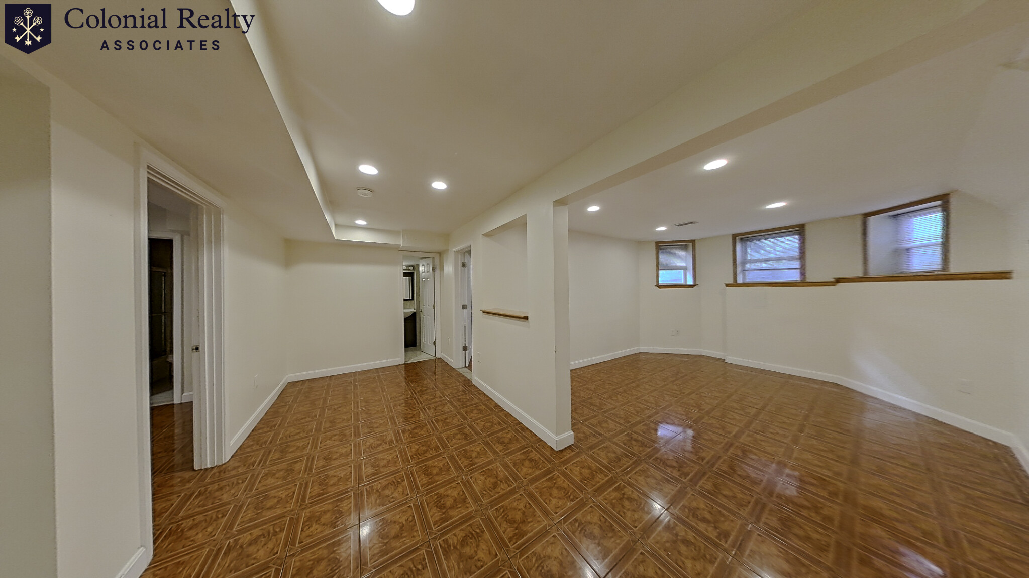 73 Thatcher St, North Brookline