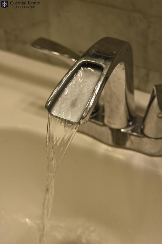 5 Parker Hill Ter, Mission Hill