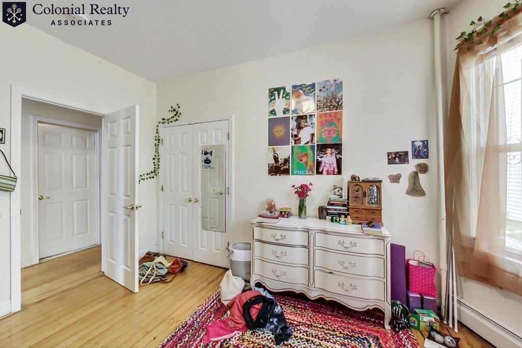 47 Hillside St, Mission Hill