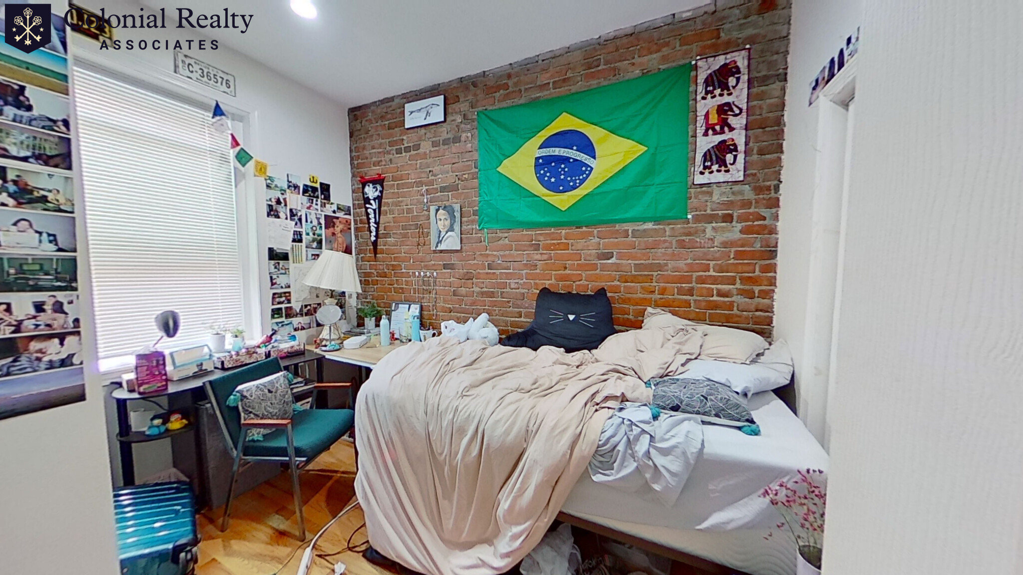 15 Aberdeen St, Fenway