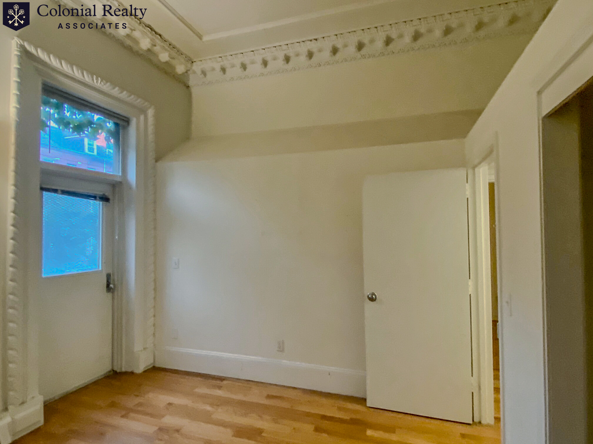 529 Massachusetts Ave, South End