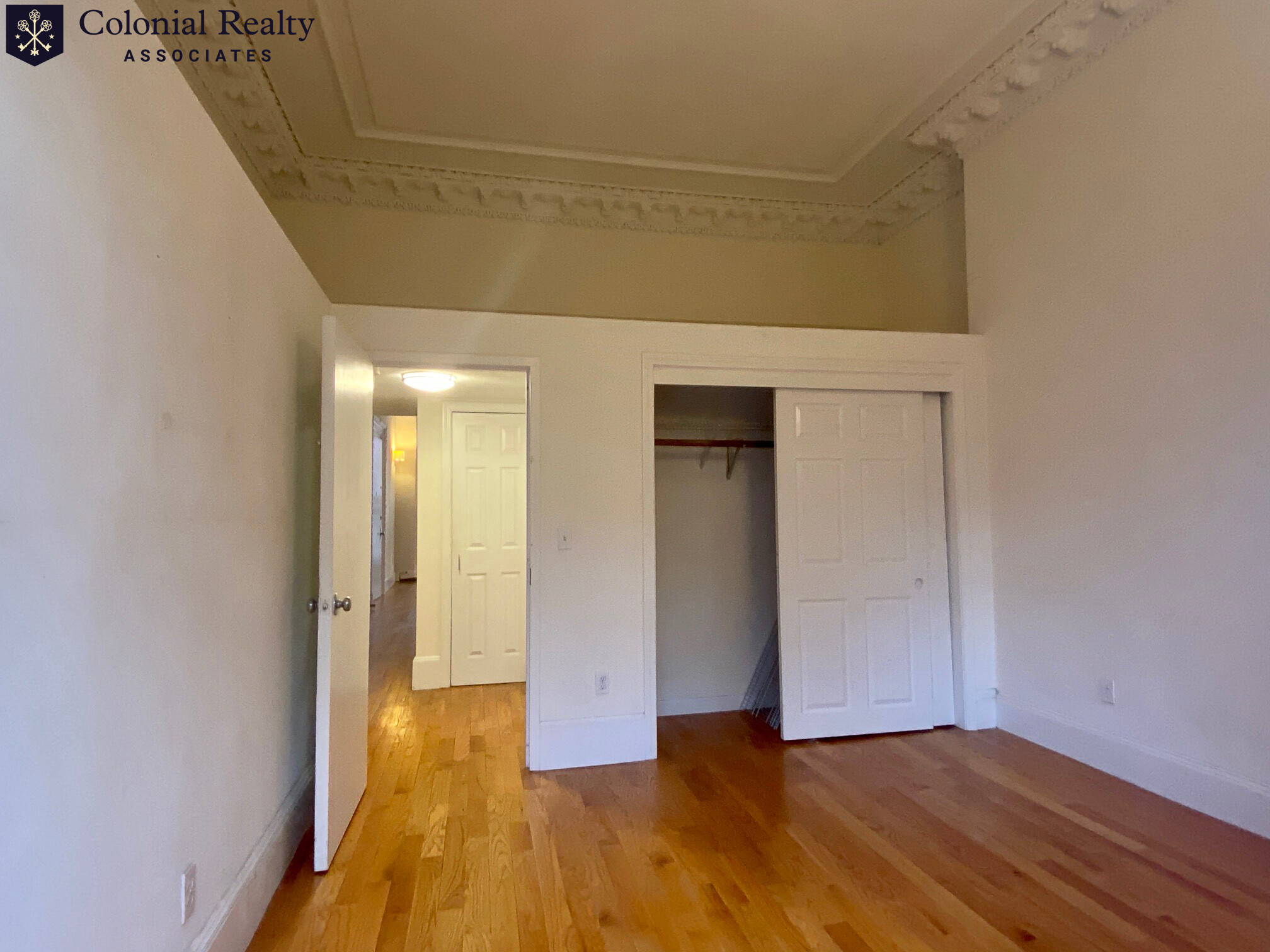 529 Massachusetts Ave, South End