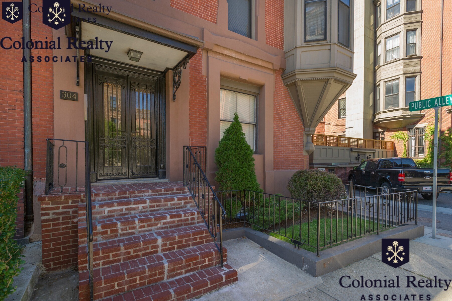 309 Berkeley St, Back Bay