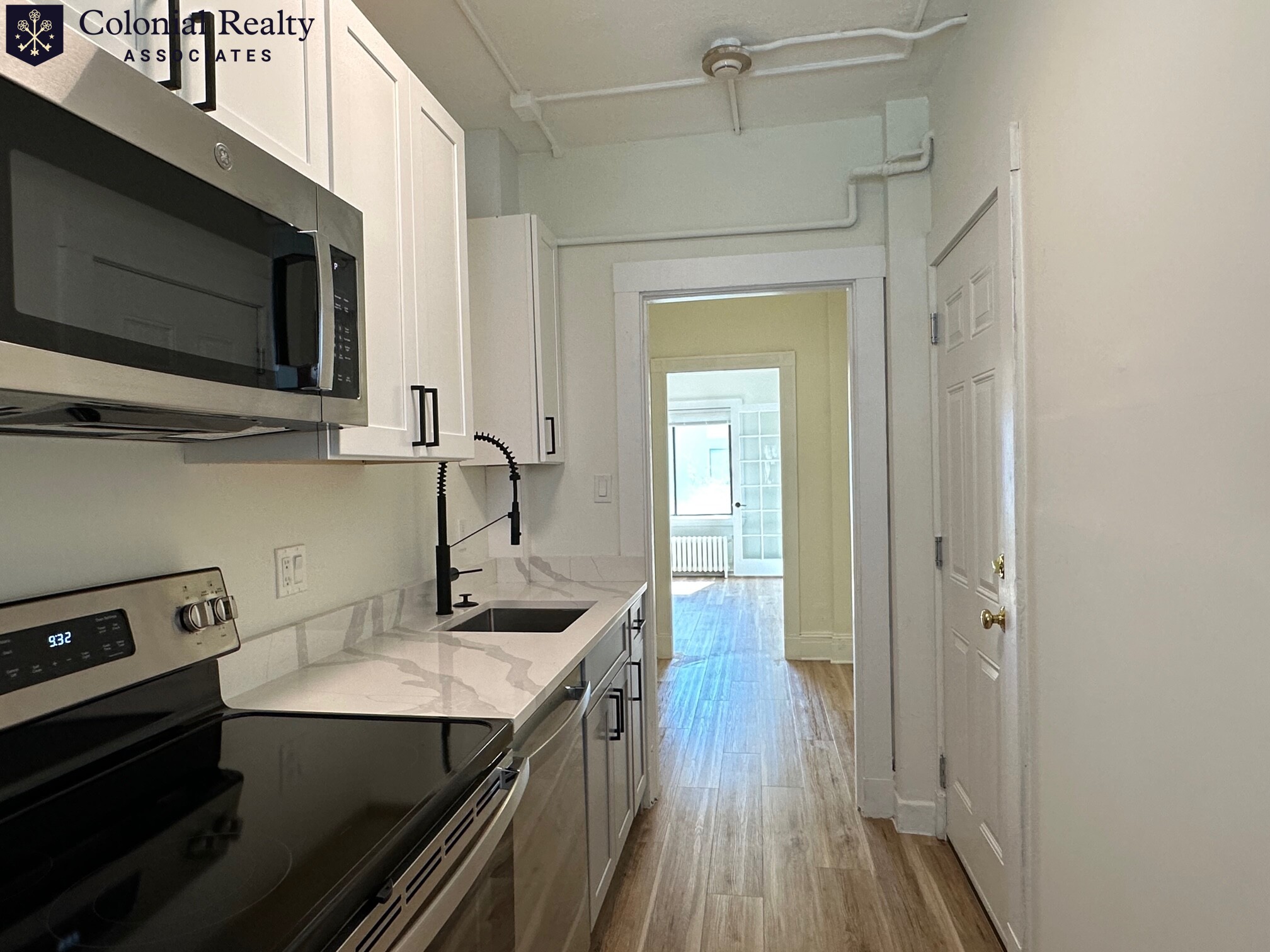 230 Walnut St, Newtonville