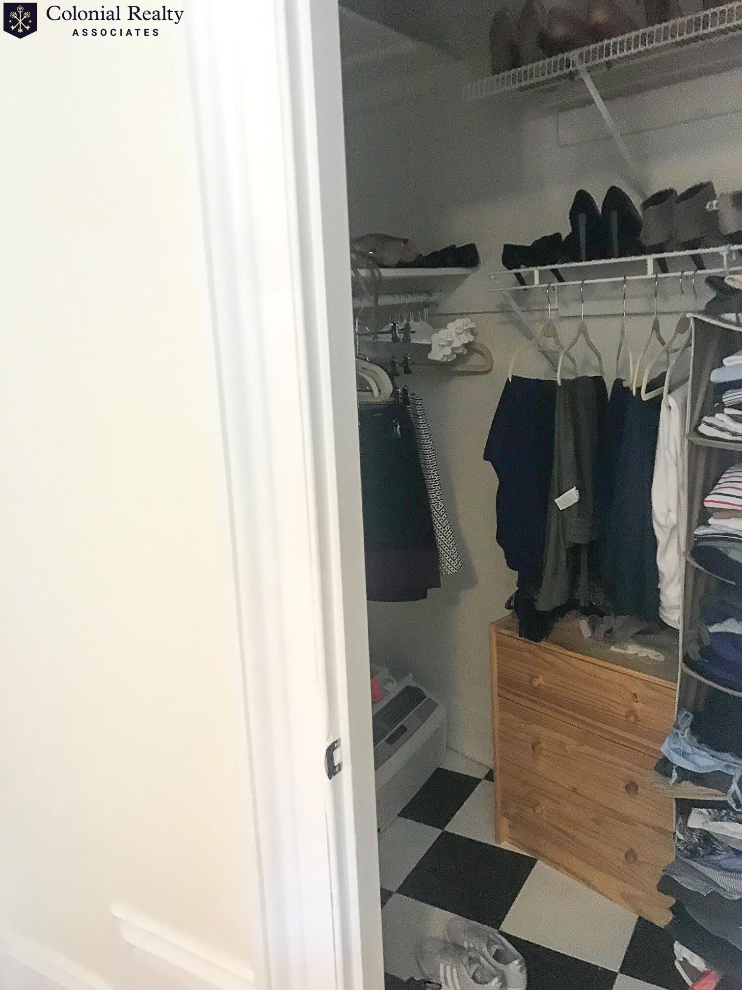 92 Charles St, Beacon Hill