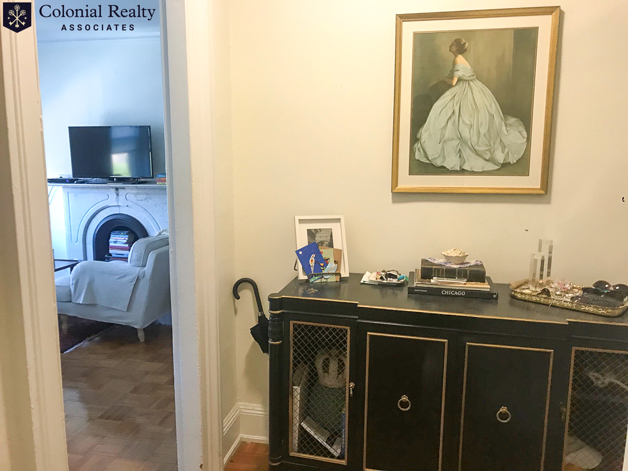 92 Charles St, Beacon Hill