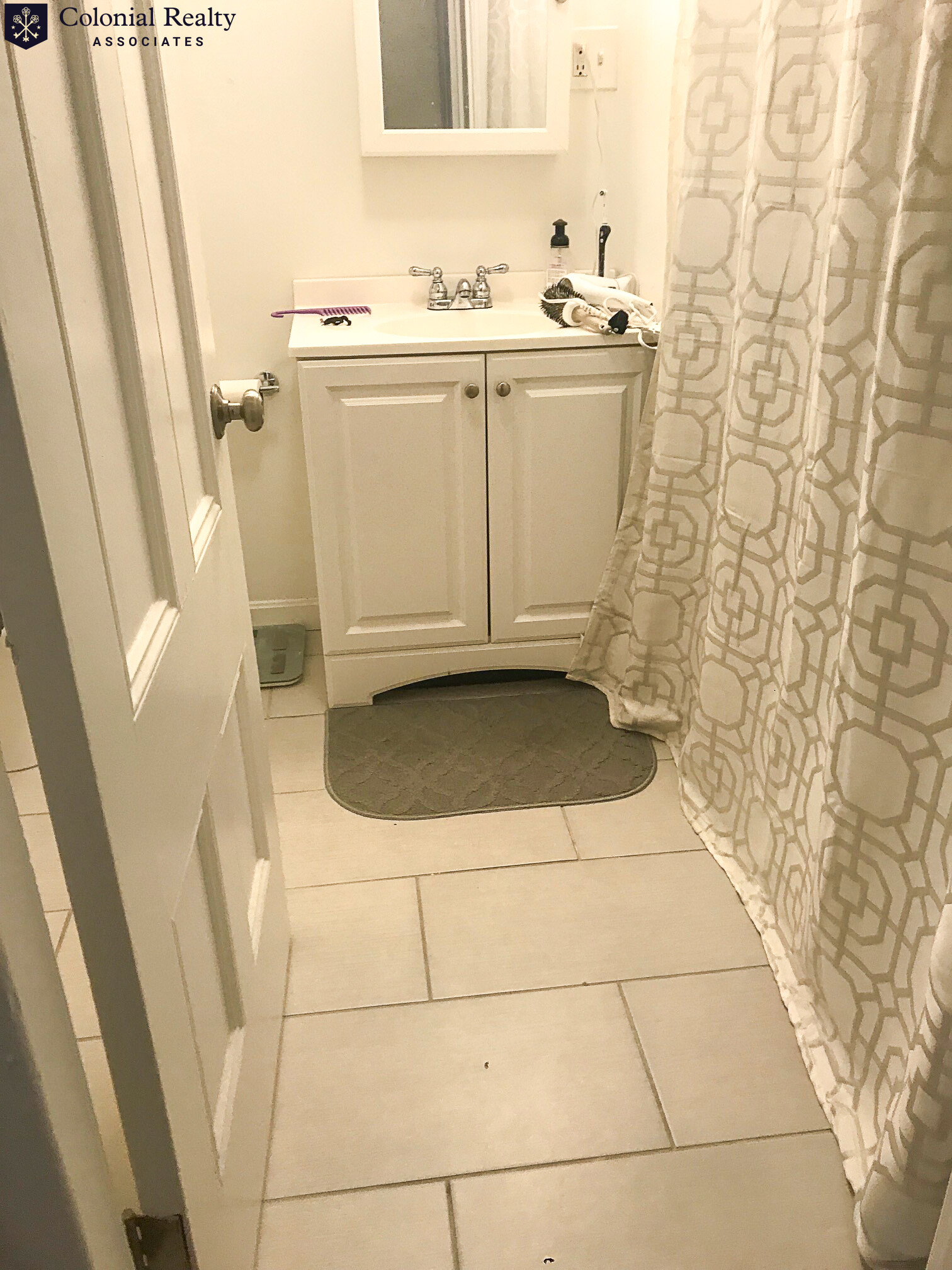 92 Charles St, Beacon Hill