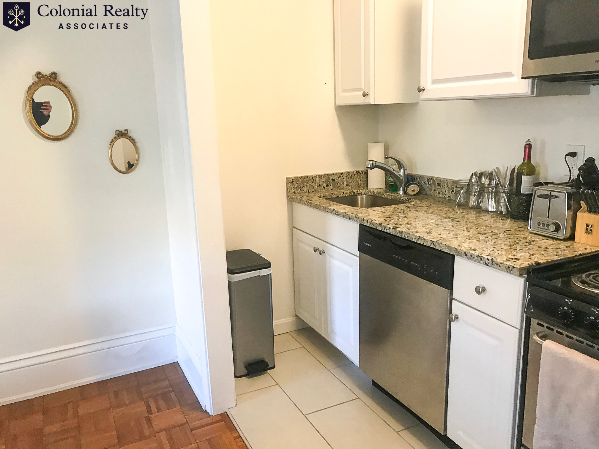 92 Charles St, Beacon Hill