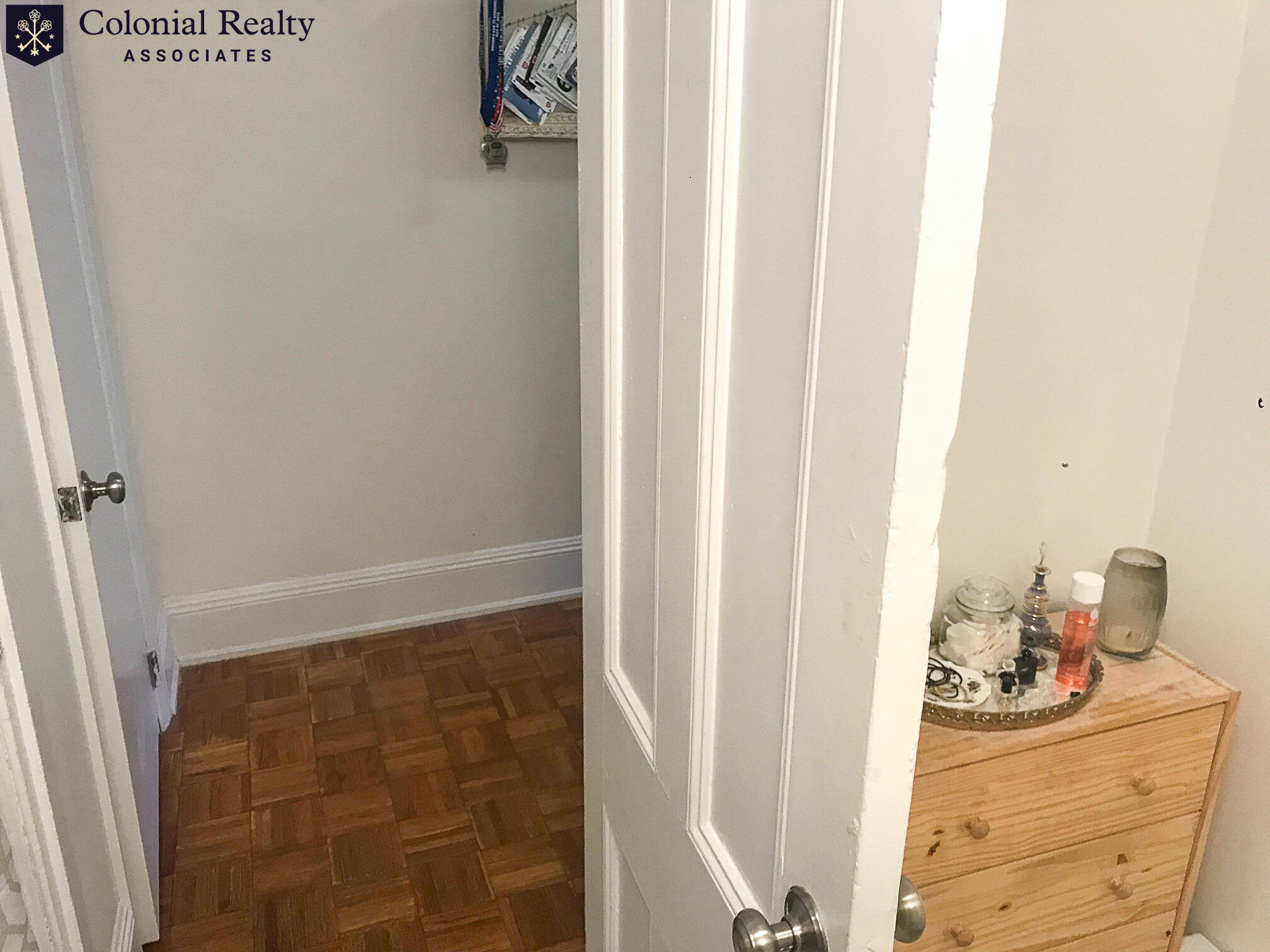 92 Charles St, Beacon Hill