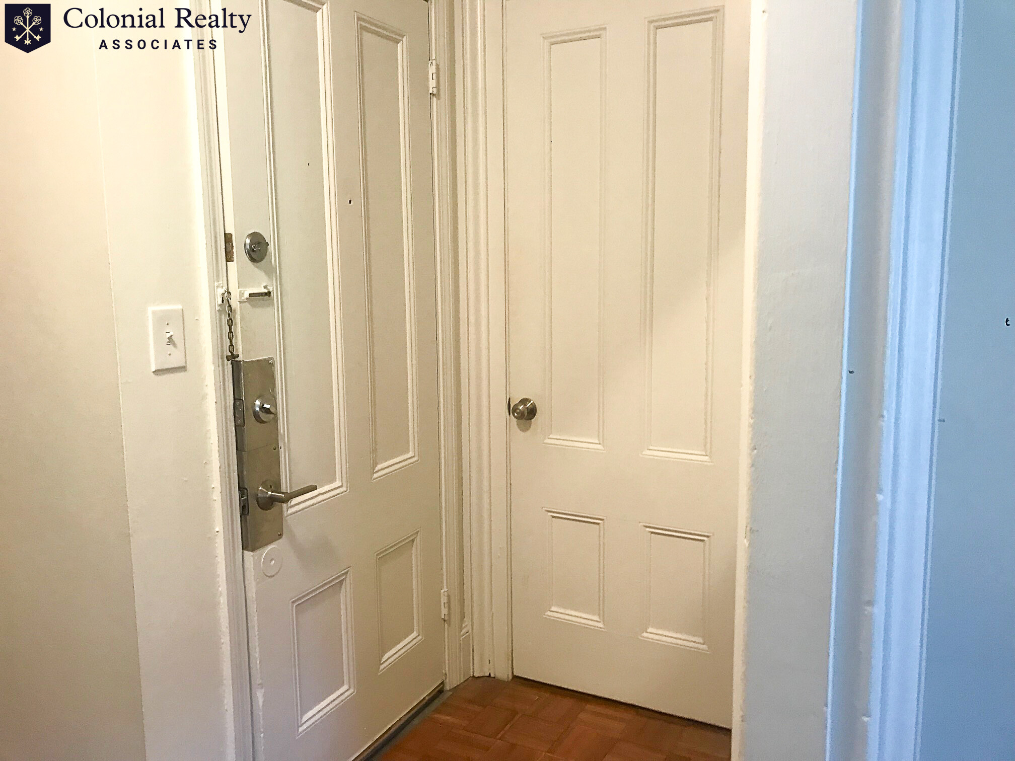 92 Charles St, Beacon Hill