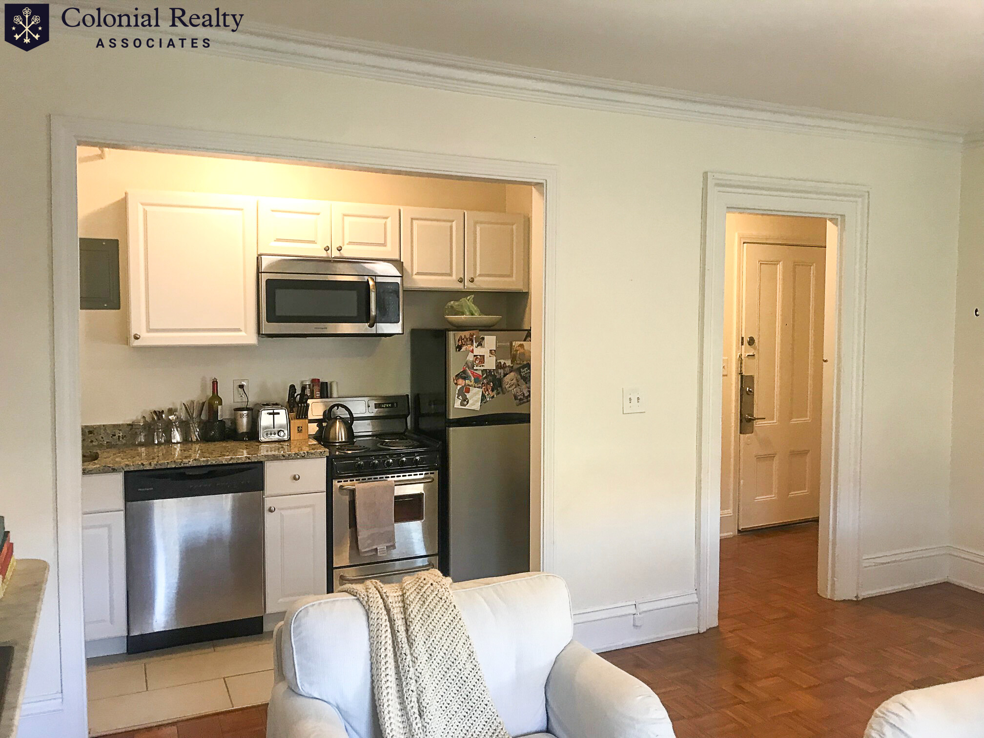 92 Charles St, Beacon Hill