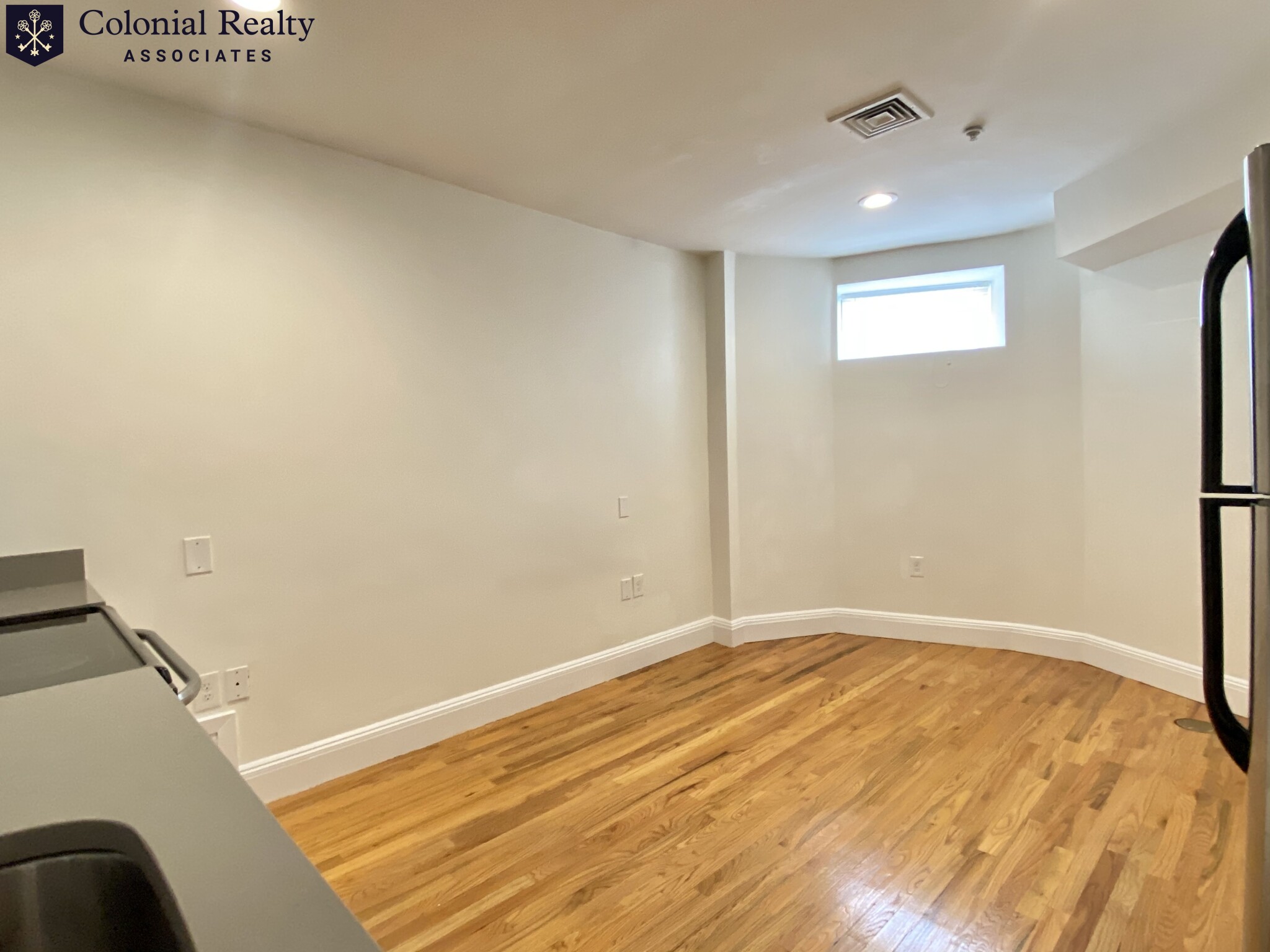 10 Brainerd Rd, Allston