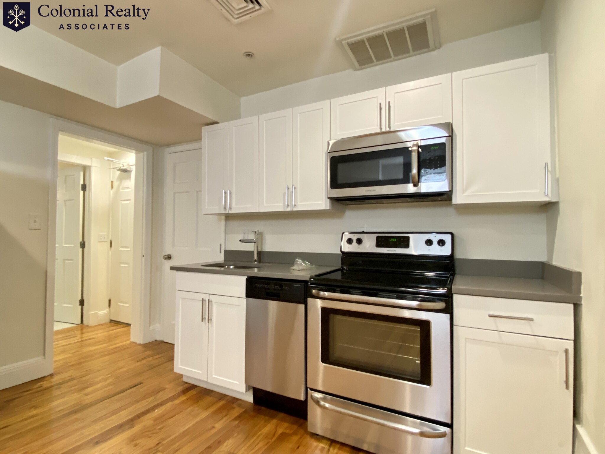 10 Brainerd Rd, Allston