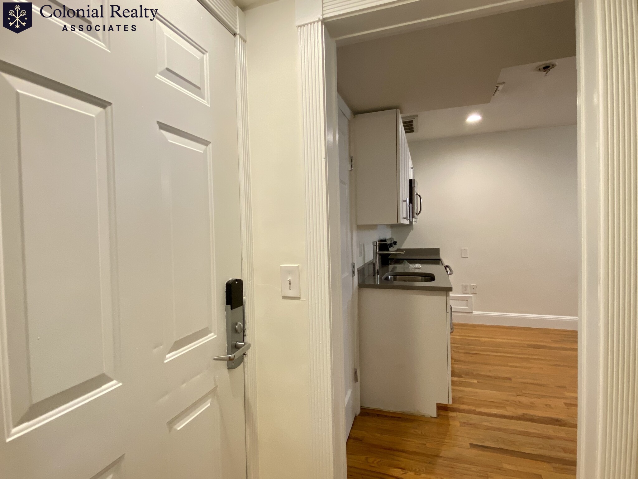 10 Brainerd Rd, Allston