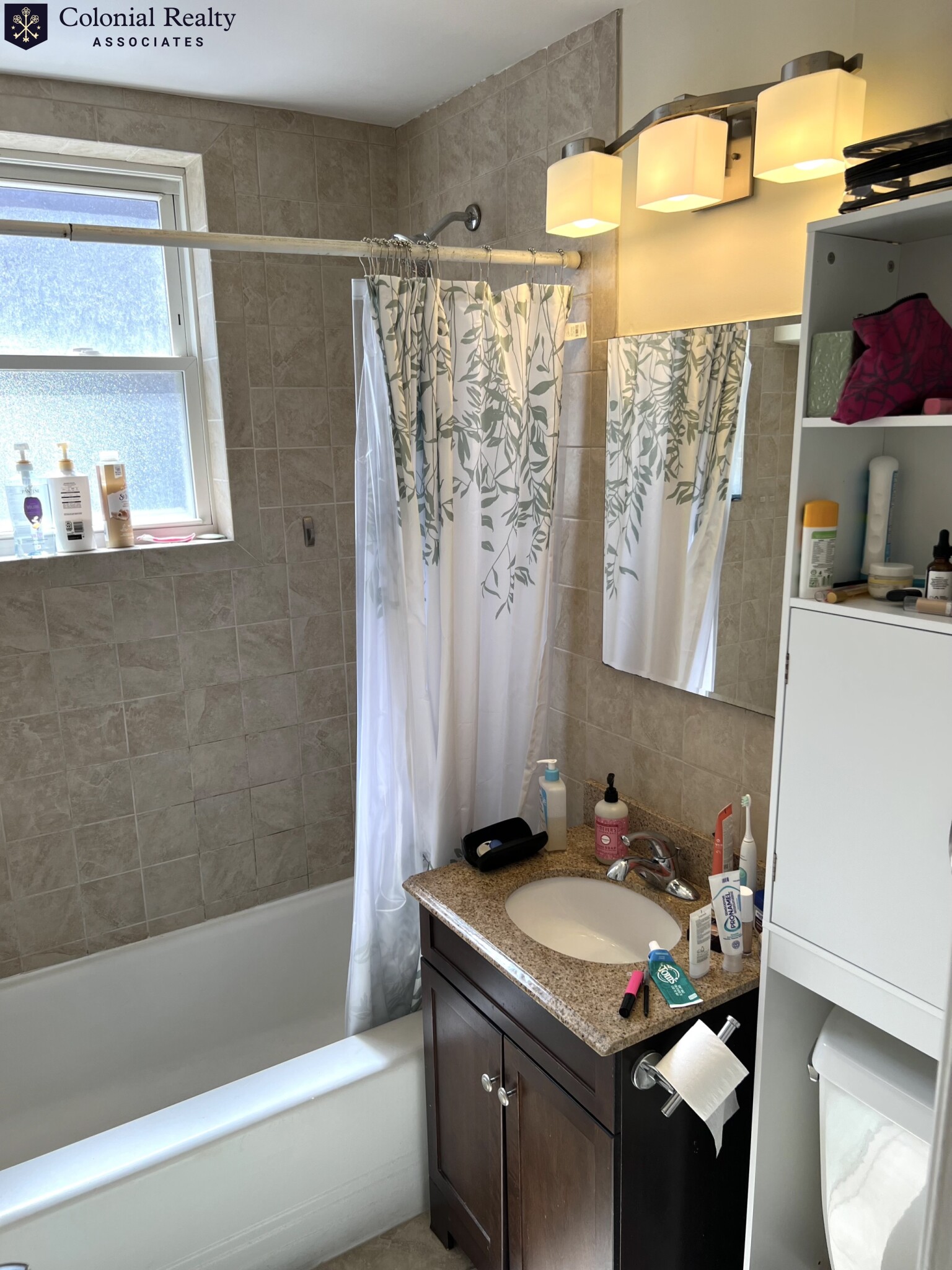 84 Strathmore Rd, Brighton