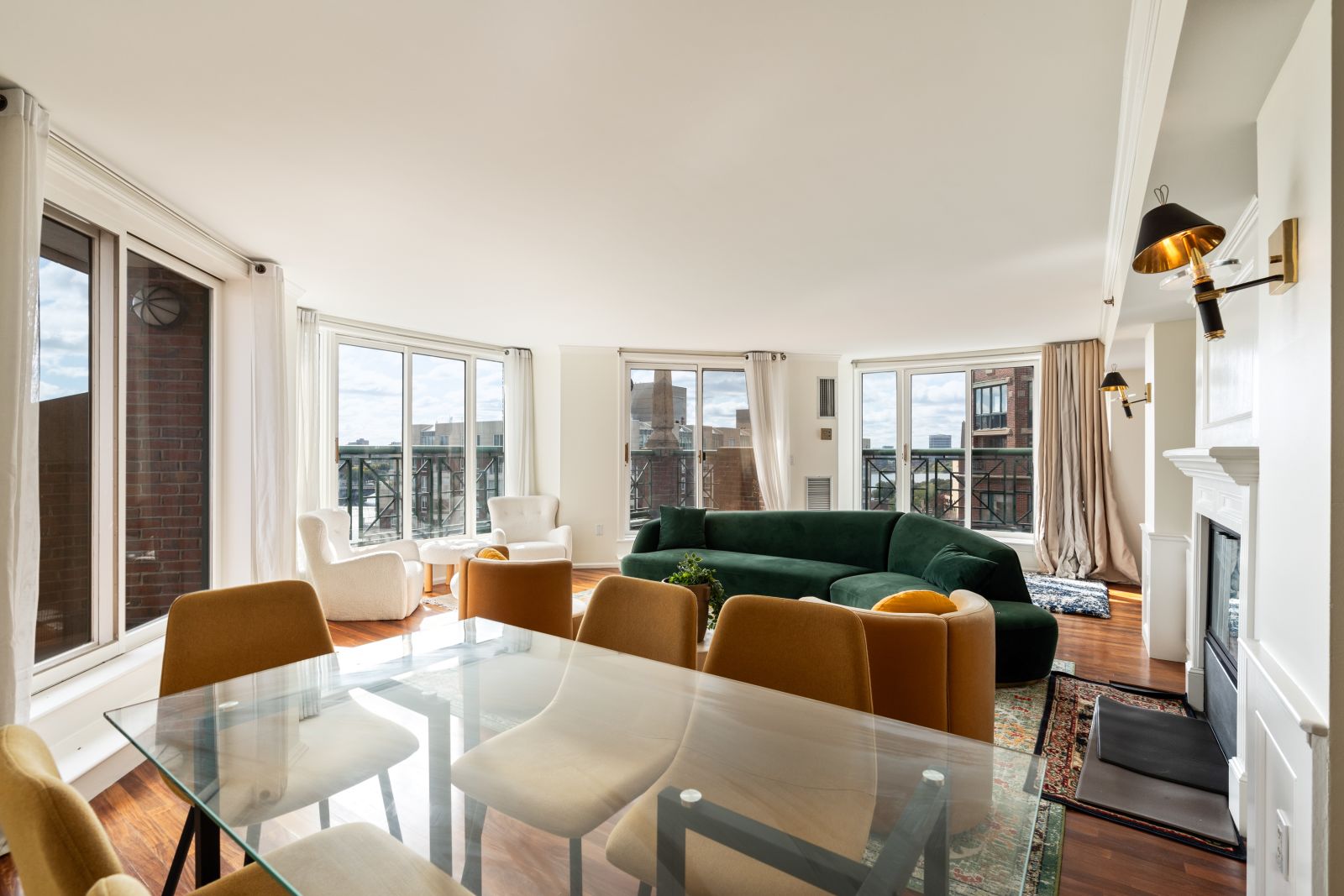 10 Rogers St, East Cambridge